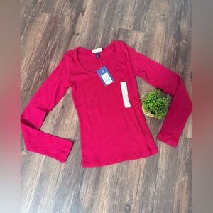 NEW-Universal Thread Deep Red Long Sleeve Top